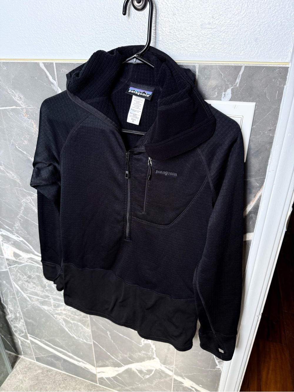 Patagonia R1 pullover